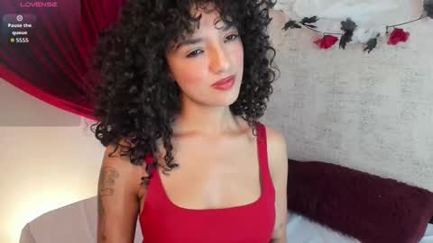 Snapshot of lilithsteinberg chatting on October 13, 2025, 7:47 pm jessi 3 online show from October 13, 2025, 7:47 pm