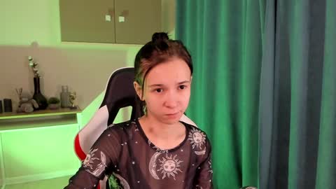 Snapshot of lilithstrangfor chatting on December 16, 2024, 4:55 am lilithstrangfor online show from December 16, 2024, 4:55 am