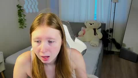  Lili Tiny  GMT2 3-10AM  MonTueWedThuSat online show from August 6, 2026, 1:18 am