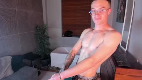 Lil James online show from October 27, 2025, 8:24 pm