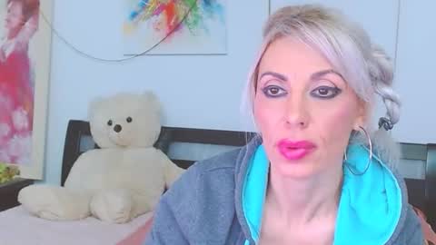 Lara online show from February 28, 2026, 7:37 pm