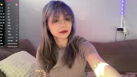 Amelia online show from April 15, 2026, 12:45 pm