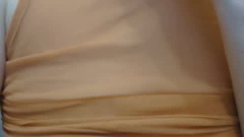 Lilu online show from October 25, 2025, 8:25 pm