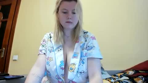 Snapshot of lillydepp chatting on November 23, 2025, 12:05 pm Lilly Depp online show from November 23, 2025, 12:05 pm