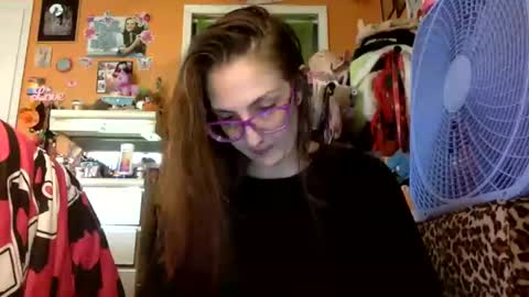 hi guys im back on here 3 online show from September 15, 2025, 8:53 pm