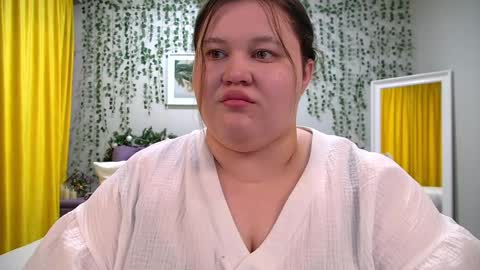 Snapshot of lilolewins chatting on December 24, 2024, 4:30 pm LiloLewins online show from December 24, 2024, 4:30 pm