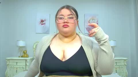 Snapshot of lilolewins chatting on January 15, 2025, 6:54 am LiloLewins online show from January 15, 2025, 6:54 am