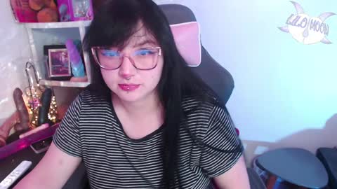 Snapshot of lilomoon69 chatting on December 24, 2024, 3:38 am Lilo online show from December 24, 2024, 3:38 am