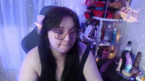 Snapshot of lilomoon69 chatting on February 26, 2025, 3:53 am Lilo online show from February 26, 2025, 3:53 am