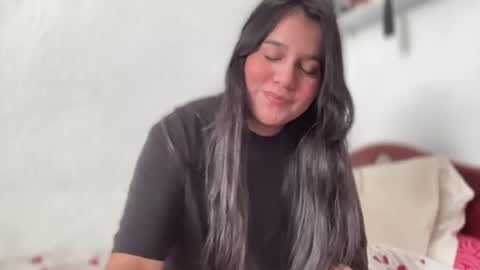 lilprincessxoxo_ online show from July 16, 2026, 9:32 pm