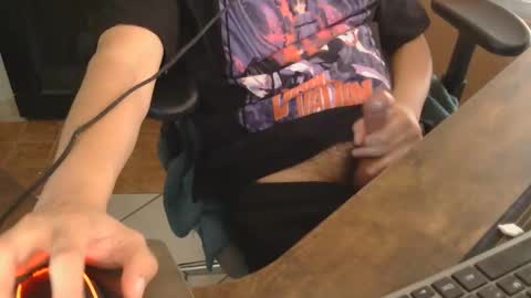 Snapshot of liltorobull chatting on October 23, 2025, 9:13 pm liltorobull online show from October 23, 2025, 9:13 pm