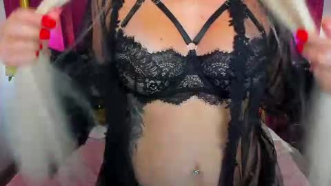Lilu online show from July 7, 2026, 7:23 am