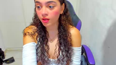 lily_anal_squirt online show from December 27, 2024, 9:11 pm