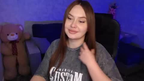 Snapshot of lily_baker_ chatting on February 5, 2026, 6:23 pm lily_baker_ online show from February 5, 2026, 6:23 pm