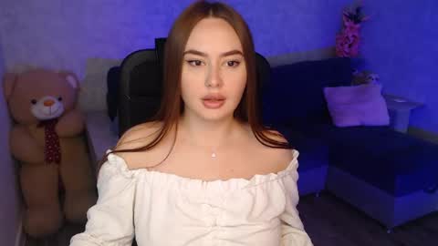 lily_baker_ online show from June 25, 2026, 7:35 am