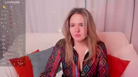 Snapshot of lily_bel chatting on February 1, 2026, 8:02 am Lily online show from February 1, 2026, 8:02 am