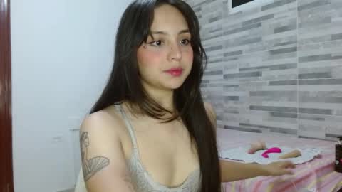 Snapshot of lily_crushx chatting on May 30, 2026, 6:10 am Lirio online show from May 30, 2026, 6:10 am