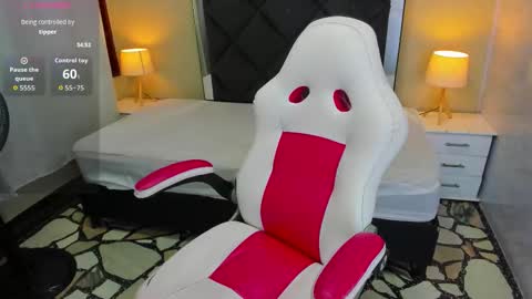 Snapshot of lily_cuteboobs chatting on November 7, 2025, 11:21 am LILIANA online show from November 7, 2025, 11:21 am