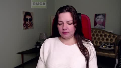 Lily online show from December 9, 2024, 1:55 pm