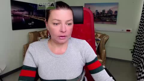 Lily online show from June 3, 2026, 4:59 am