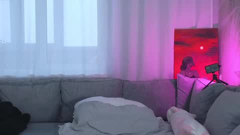 Lily online show from January 29, 2025, 7:15 am