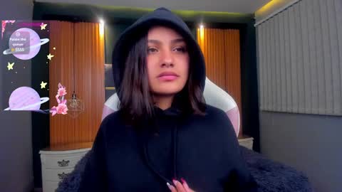 Snapshot of lily_fox1 chatting on March 7, 2025, 7:19 am Lily online show from March 7, 2025, 7:19 am