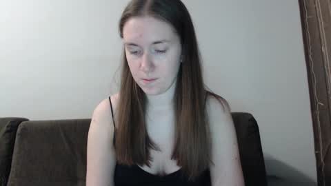 lily_love_x online show from January 14, 2025, 1:47 am