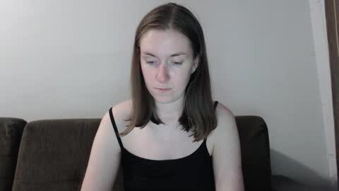 lily_love_x online show from September 20, 2025, 10:44 pm