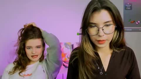 Lily online show from September 12, 2025, 7:36 pm