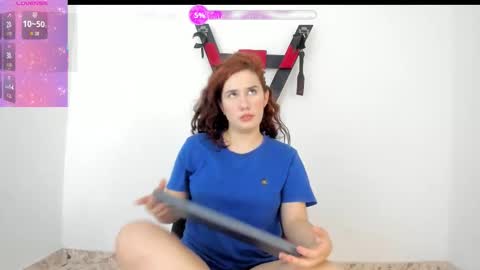 Snapshot of lily_red_butterfly chatting on October 20, 2025, 4:02 am Lily online show from October 20, 2025, 4:02 am