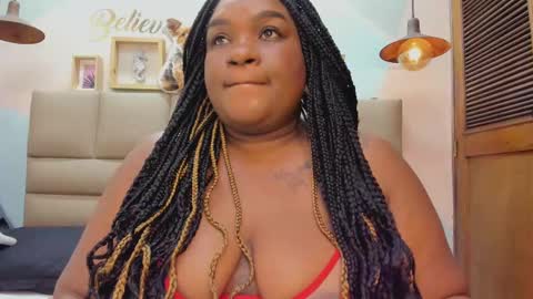 Lily online show from September 23, 2025, 1:41 am