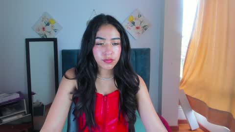 Snapshot of lilymadisson_f_w chatting on February 8, 2025, 6:44 pm Lili online show from February 8, 2025, 6:44 pm