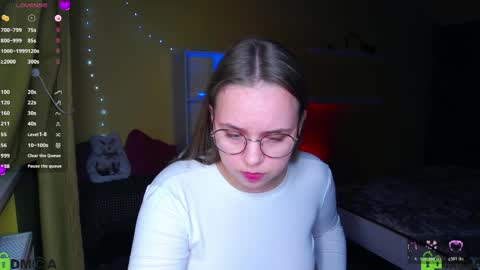 Lily online show from March 6, 2026, 4:25 pm