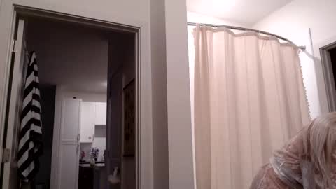 Lily Monroe online show from March 2, 2026, 12:56 pm