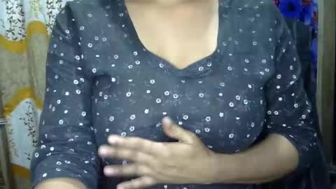 Snapshot of limaakter246618 chatting on November 9, 2025, 6:33 am limaakter246618 online show from November 9, 2025, 6:33 am