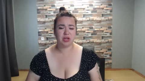 Snapshot of limalagris chatting on October 5, 2025, 7:17 am busty princess online show from October 5, 2025, 7:17 am