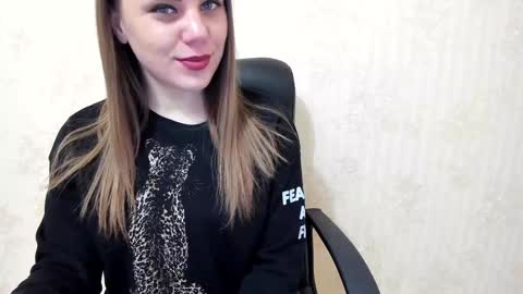 Snapshot of limebabykristi123 chatting on January 13, 2025, 4:30 pm online show from January 13, 2025, 4:30 pm