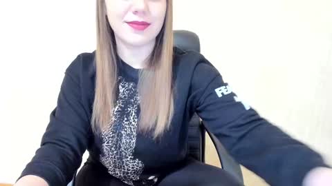 Snapshot of limebabykristi123 chatting on January 21, 2025, 2:15 pm online show from January 21, 2025, 2:15 pm