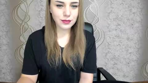 Snapshot of limebabykristi123 chatting on October 29, 2025, 2:19 pm online show from October 29, 2025, 2:19 pm