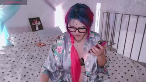 Snapshot of lina2d_tyan chatting on May 17, 2026, 9:28 am Lina2D tyan online show from May 17, 2026, 9:28 am