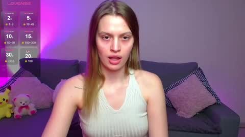 lina_bush online show from March 10, 2025, 11:10 am