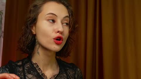 Snapshot of lina_n_kitty chatting on February 8, 2025, 4:57 pm Lina - online show from February 8, 2025, 4:57 pm