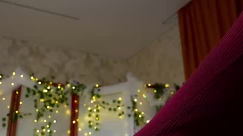 Snapshot of lina_n_kitty chatting on February 17, 2025, 5:21 pm Lina - online show from February 17, 2025, 5:21 pm