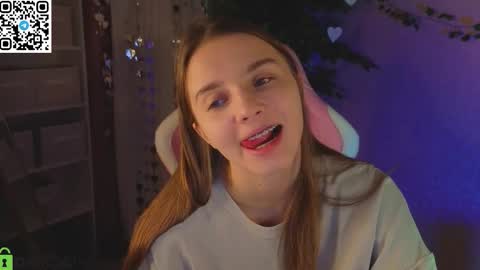 LINA online show from February 18, 2026, 1:12 am