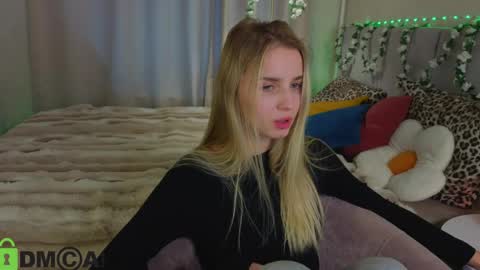 LINA online show from May 29, 2026, 1:14 am