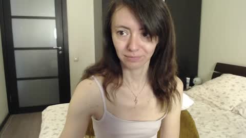 Lina Rouge online show from July 8, 2026, 3:11 am