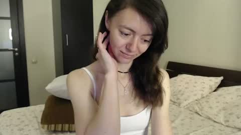 Lina Rouge online show from July 16, 2026, 3:12 am