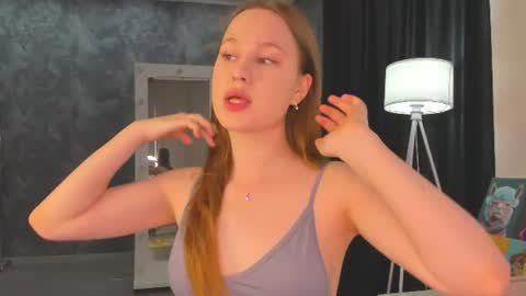 Snapshot of lina_smilee chatting on July 26, 2026, 1:14 am Lina online show from July 26, 2026, 1:14 am