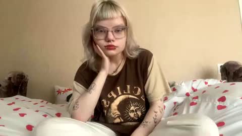lina_sun1 online show from June 11, 2026, 1:53 pm