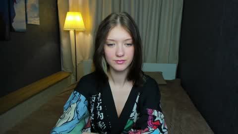 Lina online show from December 31, 2024, 3:23 am